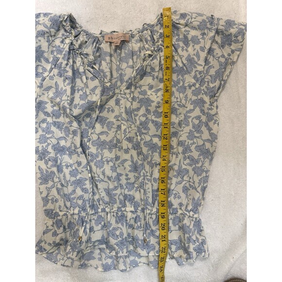 Philosophy Peasant Top Women’s Large  Flutter Sleeves Blue White Toile Floral - Picture 10 of 10